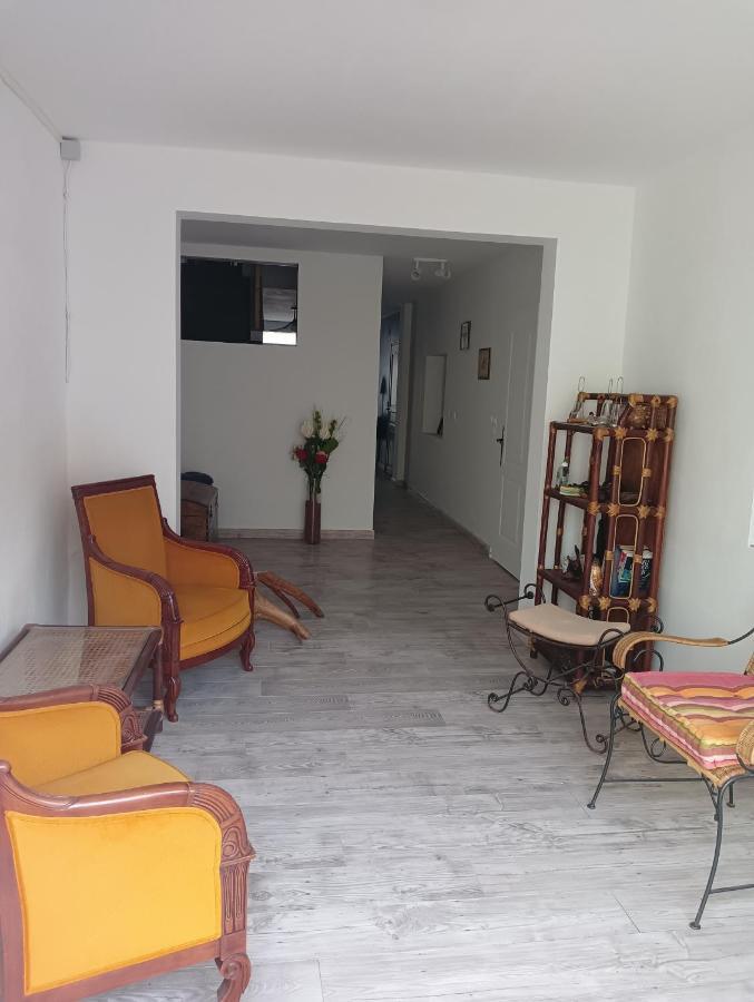 Maison De Ville Saint-Nazaire-d'Aude Esterno foto