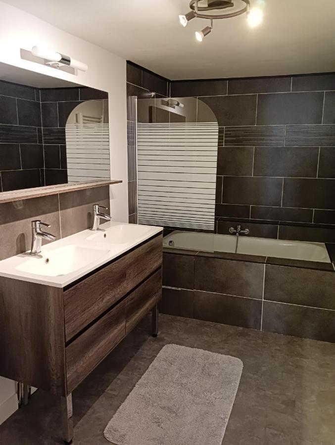 Maison De Ville Saint-Nazaire-d'Aude Esterno foto